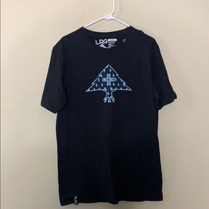 Men’s LRG shirt